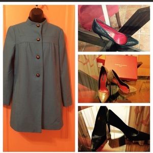 Reporting beautiful teal Banana Republic jacket